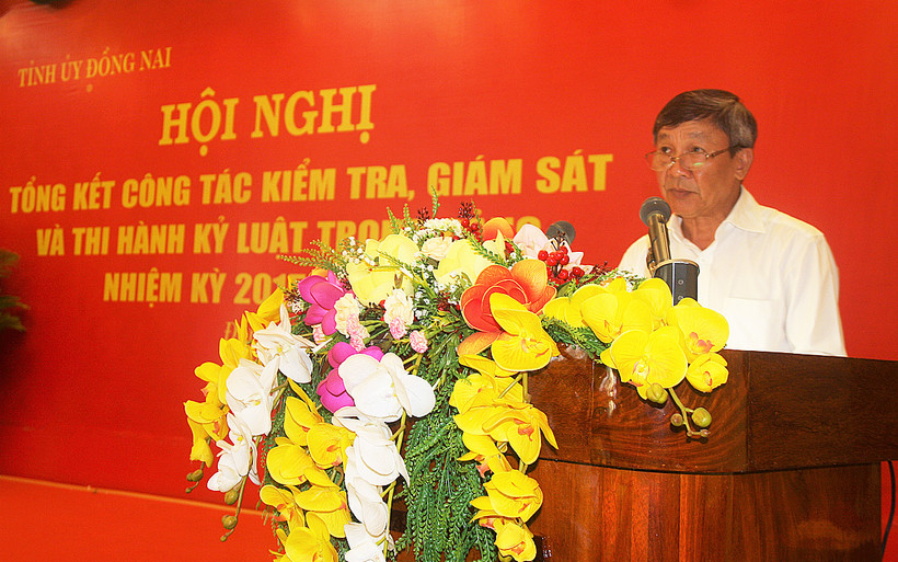 Đồng chí Hồ Thanh Sơn phát biểu tại hội nghị.