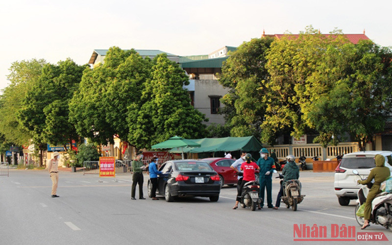 Chốt kiểm soát trên trục chính vào thành phố Thanh Hóa ở phía nam.