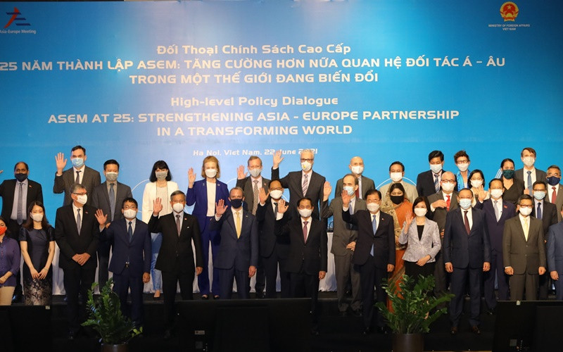 Các đại biểu tham dự Đối thoại. (Ảnh: Báo Thế giới và Việt Nam)