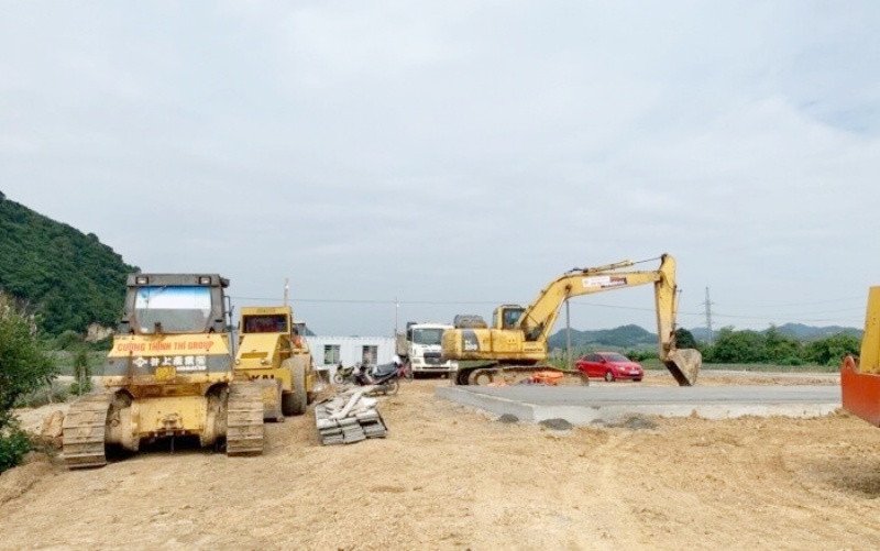 Thi công cao tốc bắc - nam, đoạn Mai Sơn - QL 45.
