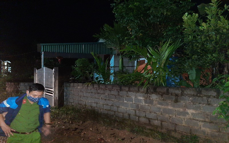 Công tác đi dân đến nơi an toàn kết thúc lúc 21 giờ ngày 31-10.