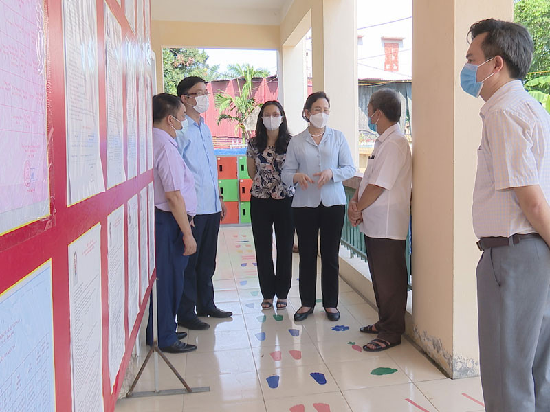 Kiểm tra công tác chuẩn bị bầu cử tại huyện Thanh Liêm.