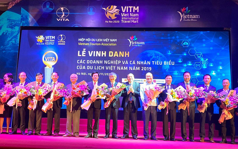 Vinh danh Hiệp hội du lịch các địa phương.