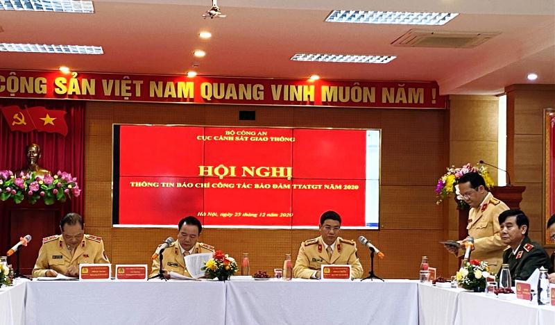 Lãnh đạo Cục CSGT thông tin về công tác bảo đảm trật tự an toàn giao thông năm 2020.