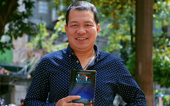 Đạo diễn Lương Đình Dũng và cuốn tiểu thuyết "Những cô gái vô chủ".