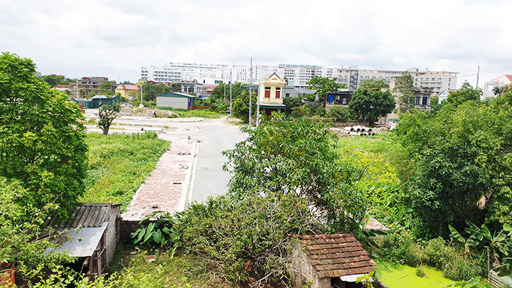 Quy hoạch bị “bẻ cong” sẽ làm tăng chi phí, ảnh hưởng nhiều hộ dân.