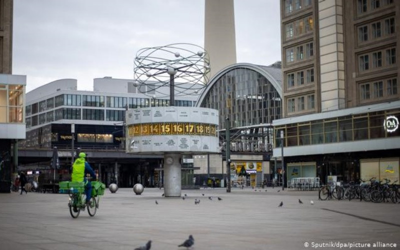 Nhiều cửa hàng phải đóng cửa trong thời gian đại dịch Covid-19.