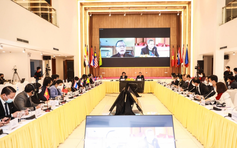 Toàn cảnh hội nghị về công tác tổ chức SEA Games 31.