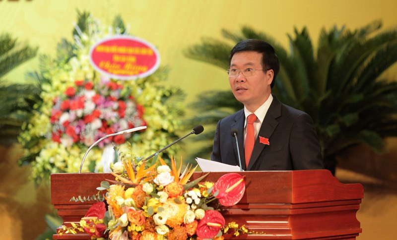 Đồng chí Võ Văn Thưởng, Ủy viên Bộ Chính trị, Bí thư T.Ư Đảng, Trưởng Ban Tuyên giáo T.Ư phát biểu chỉ đạo Đại hội.