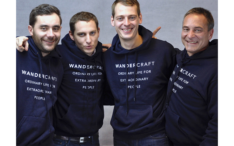 Phá bỏ rào cản trên từng bước đi