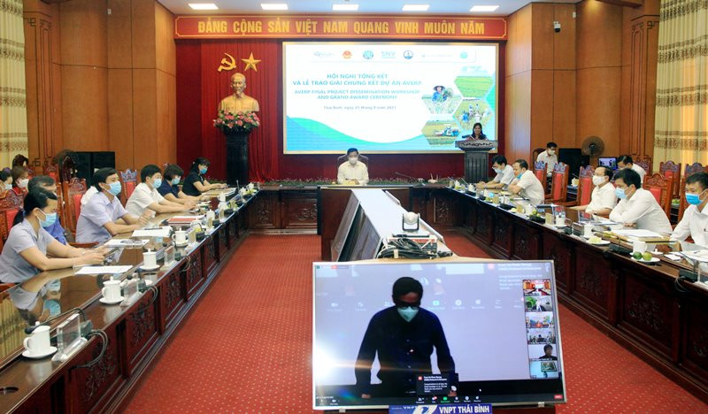 Toàn cảnh Hội nghị tổng kết Dự án và trao giải chung kết. 