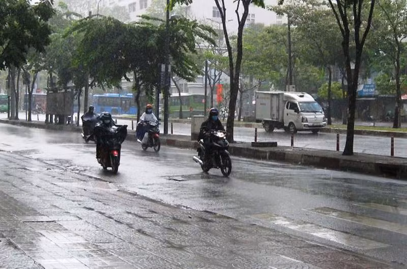 Xoáy thuận nhiệt đới sẽ gây mưa lớn diện rộng ở Trung Bộ và bắc Tây Nguyên. (Ảnh minh họa)