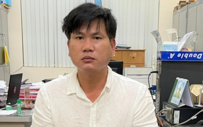 Ông Bùi Mạnh Hùng tại cơ quan điều tra.