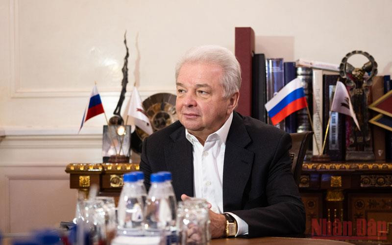 Chủ tịch Hội đồng quản trị Tập đoàn Binnopharm, ông Dmitry Zubov. (Ảnh: Thanh Thể)