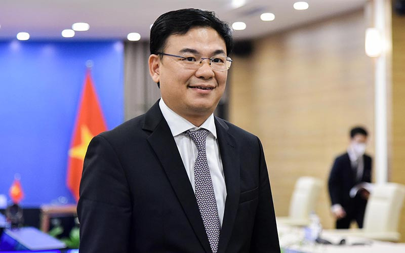 Thứ trưởng Ngoại giao Phạm Quang Hiệu.