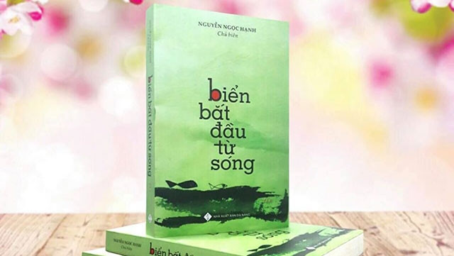 Biển bắt đầu từ sóng
