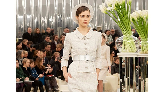 Kỷ nguyên thời trang trực tuyến