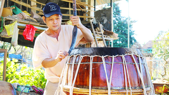 Da trống tạo nên “linh hồn” cho sản phẩm. 