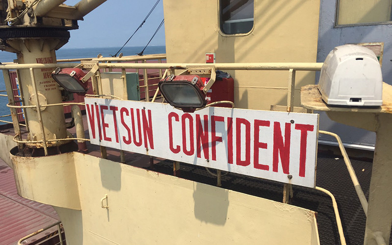 Tàu hàng VIETSUN CONFIDENT chở hơn 6.700 tấn hàng hành trình từ TP Hồ Chí Minh đi Nghệ An