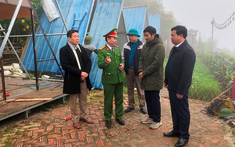 Tiếp tục tháo dỡ các công trình xây dựng trái phép tại Tam Đảo