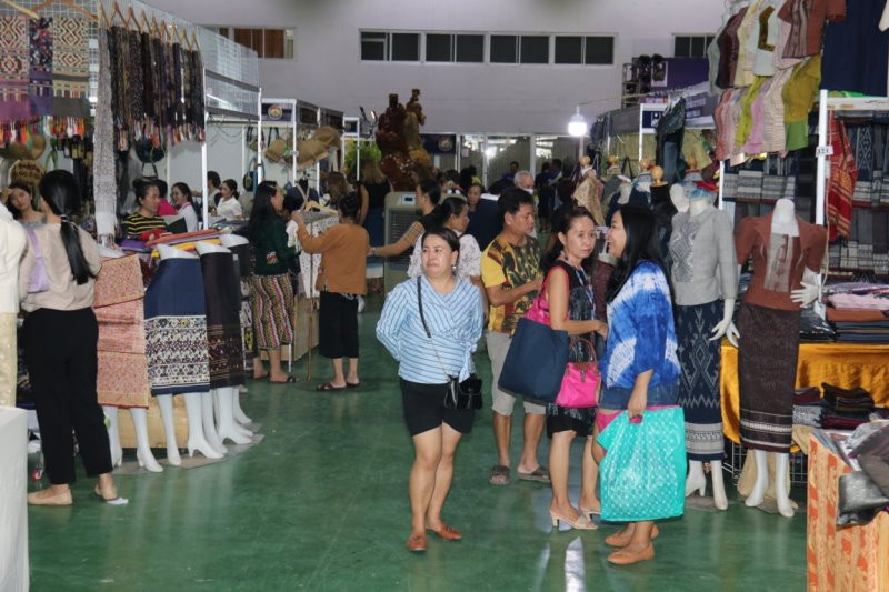 Cuộc sống người dân Lào ngày càng được cải thiện rõ rệt.