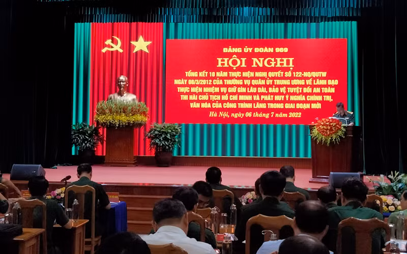 Giữ gìn lâu dài, bảo vệ tuyệt đối an toàn thi hài Chủ tịch Hồ Chí Minh