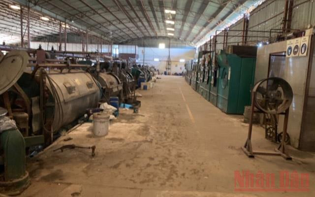 Nhiều nhà máy, cơ sở sản xuất tại Lào phải đóng cửa do Covid-19, nguyên nhân chính làm lao động thất nghiệp tại Lào tăng cao.