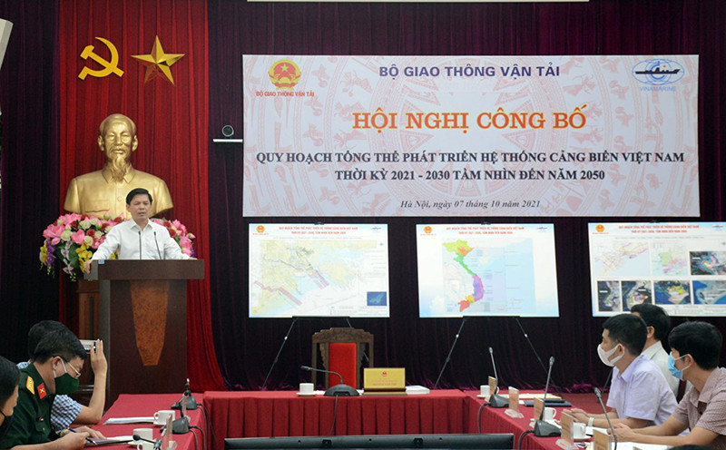 Bộ trưởng GTVT Nguyễn Văn Thể phát biểu ý kiến chỉ đạo tại lễ công bố quy hoạch cảng biển.