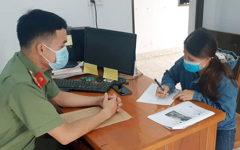 Cơ quan chức năng làm việc với bà N.T.L.