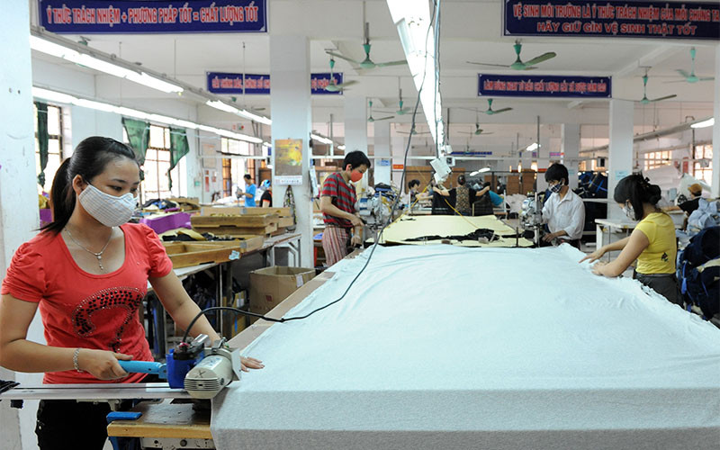 Sản xuất tại công ty may Đáp Cầu (Bắc Ninh). (Ảnh: Thanh Hải)