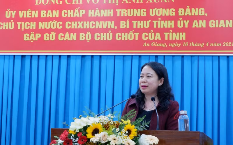 Phó Chủ tịch nước Võ Thị Ánh Xuân phát biểu tại buổi gặp gỡ.