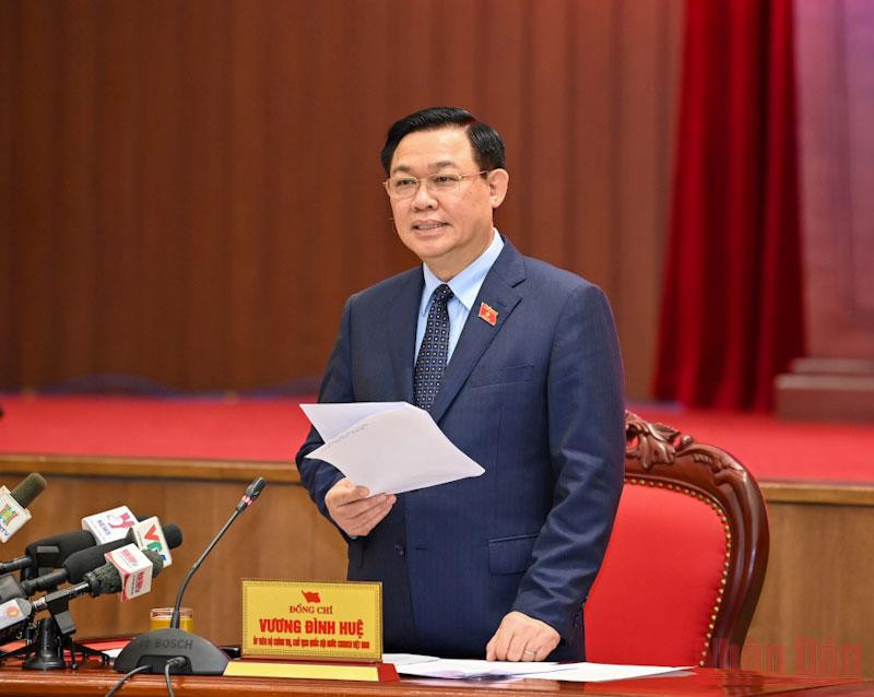 Chủ tịch Quốc hội Vương Đình Huệ phát biểu tại Hội nghị. (Ảnh: DUY LINH)