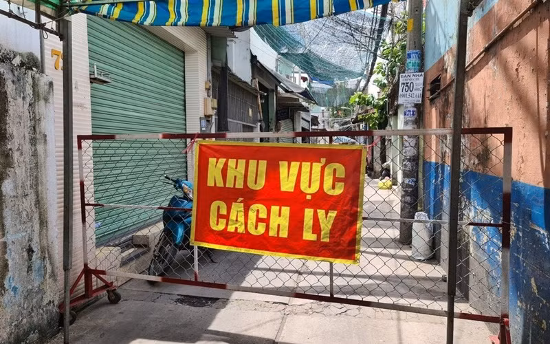 Cách ly y tế ba phường thuộc quận 7, TP Hồ Chí Minh