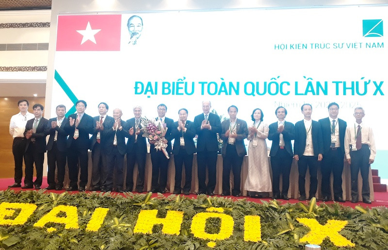 Ra mắt Ban Thường vụ Hội Kiến trúc sư khóa 10.