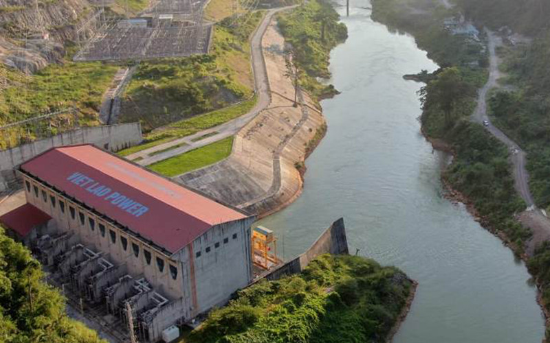 Một phần Nhà máy thủy điện Xekaman 1 do Việt Nam đầu tư tại tỉnh Attapeu, phía Nam Lào. (Ảnh: XUÂN SƠN)