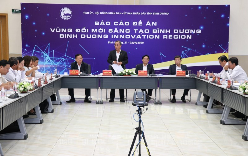 Hội nghị báo cáo Đề án Vùng đổi mới sáng tạo Bình Dương.