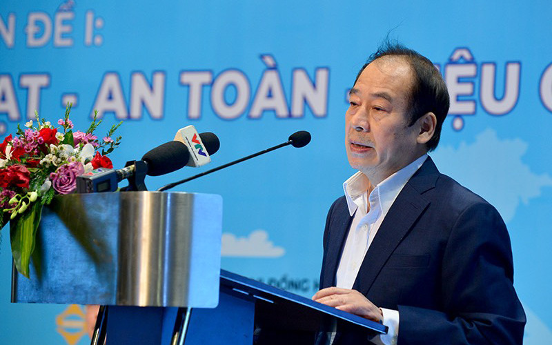 PGS, TS Trần Đắc Phu, nguyên Cục trưởng Cục Y tế dự phòng phát biểu tại phiên thảo luận "chính sách mở đường". (Ảnh: BTC)