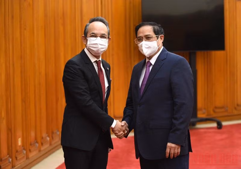 Thủ tướng Phạm Minh Chính tiếp Đại sứ Thái Lan tại Việt Nam Nikorndej Balankura. (Ảnh: TRẦN HẢI)