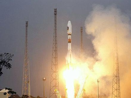 EU phóng 2 vệ tinh đầu tiên của hệ thống Galileo