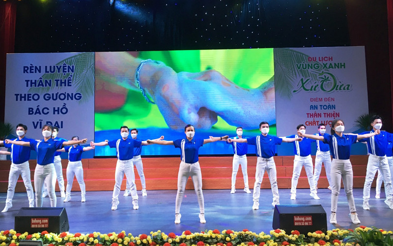 Tỉnh Bến Tre phát động phong trào tập thể dục để nâng cao sức khỏe, phòng, chống dịch.