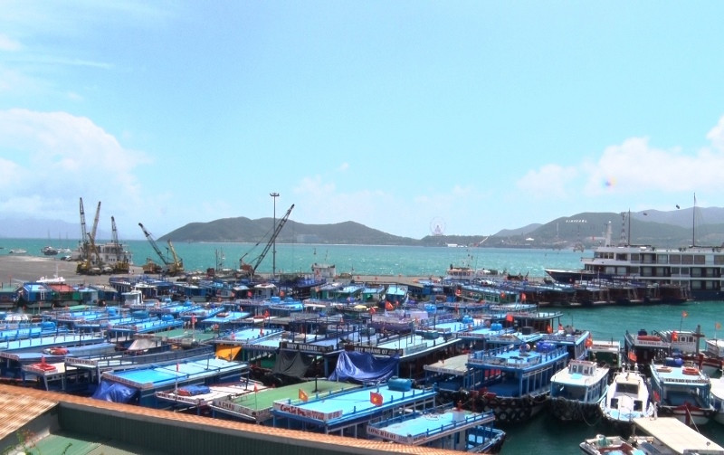 Ông Nguyễn Chiến Thắng nhiều lần ký văn bản đề nghị chuyển giao quyền quản lý Cảng Nha Trang không đúng quy định pháp luật. (Ảnh: NGỌC HÒA)