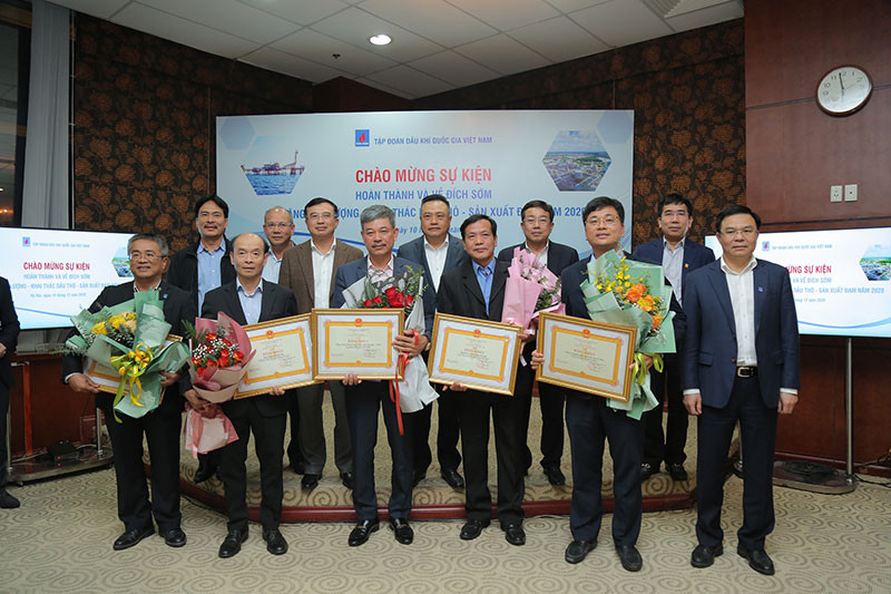 Nỗ lực vượt “khủng hoảng kép”, Petrovietnam về đích sớm ba chỉ tiêu quan trọng