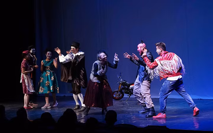 Hài kịch Cơn ghen của Lọ Lem. Ảnh: LUCTEAM