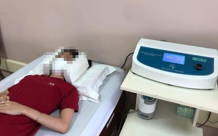 Điều trị mất ngủ bằng từ trường.
