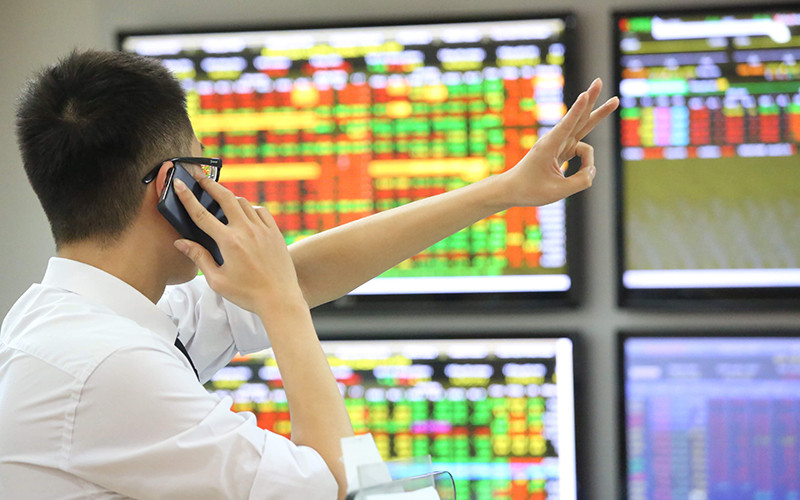 Sự phát triển của thị trường chứng khoán đã giúp cấu trúc thị trường tài chính Việt Nam bền vững hơn. Ảnh: Nguyễn Dũng Minh 