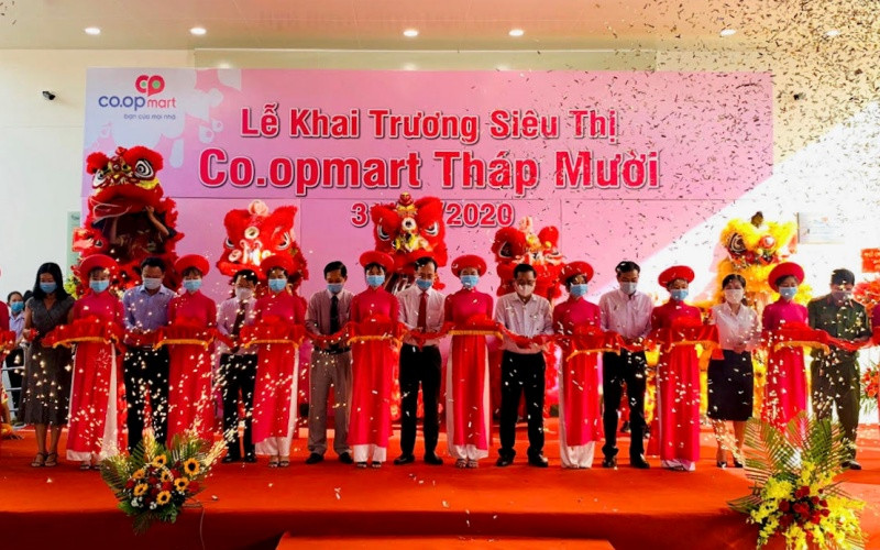 Khai trương Co.opmart Tháp Mười.