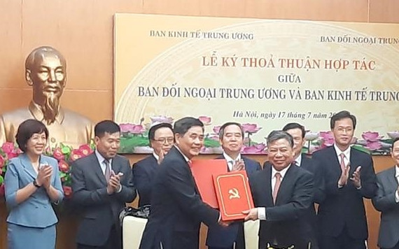 Ban Kinh tế T.Ư và Ban Đối ngoại T.Ư tăng cường phối hợp công tác.