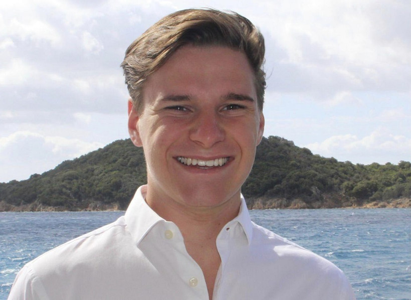 Chàng trai 18 tuổi Oliver Daemon. Ảnh do gia đình cung cấp.