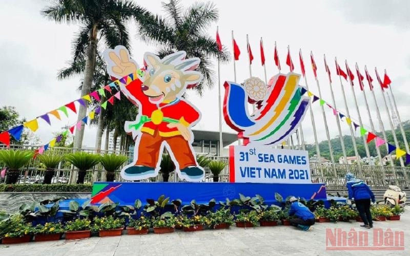 Tất cả các địa điểm thi đấu và đường phố đều được trang hoàng tạo điểm nhấn cho SEA Games 31.