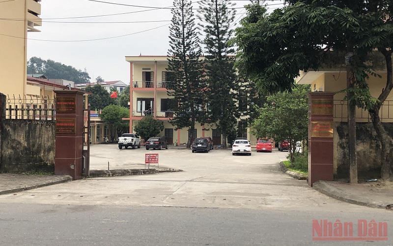 Văn phòng Đăng ký đất đai tỉnh Yên Bái, nơi Nguyễn Minh Ngọc hợp đồng làm việc.